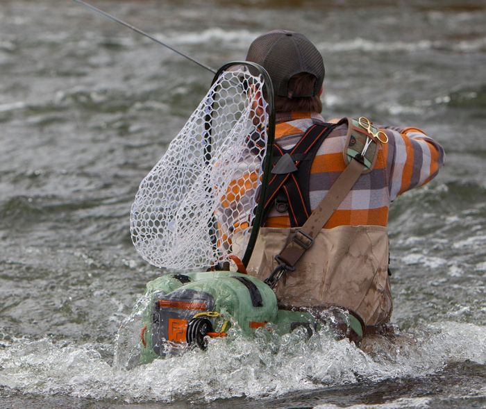 FISHPOND THUNDERHEAD SUBMERSIBLE LUMBER PACK