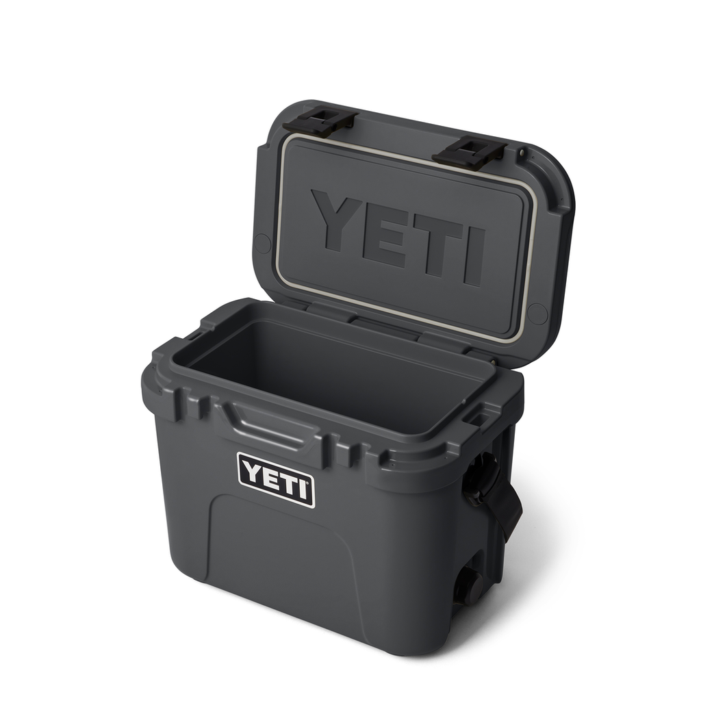 YETI ROADIE 15 HARD COOLER