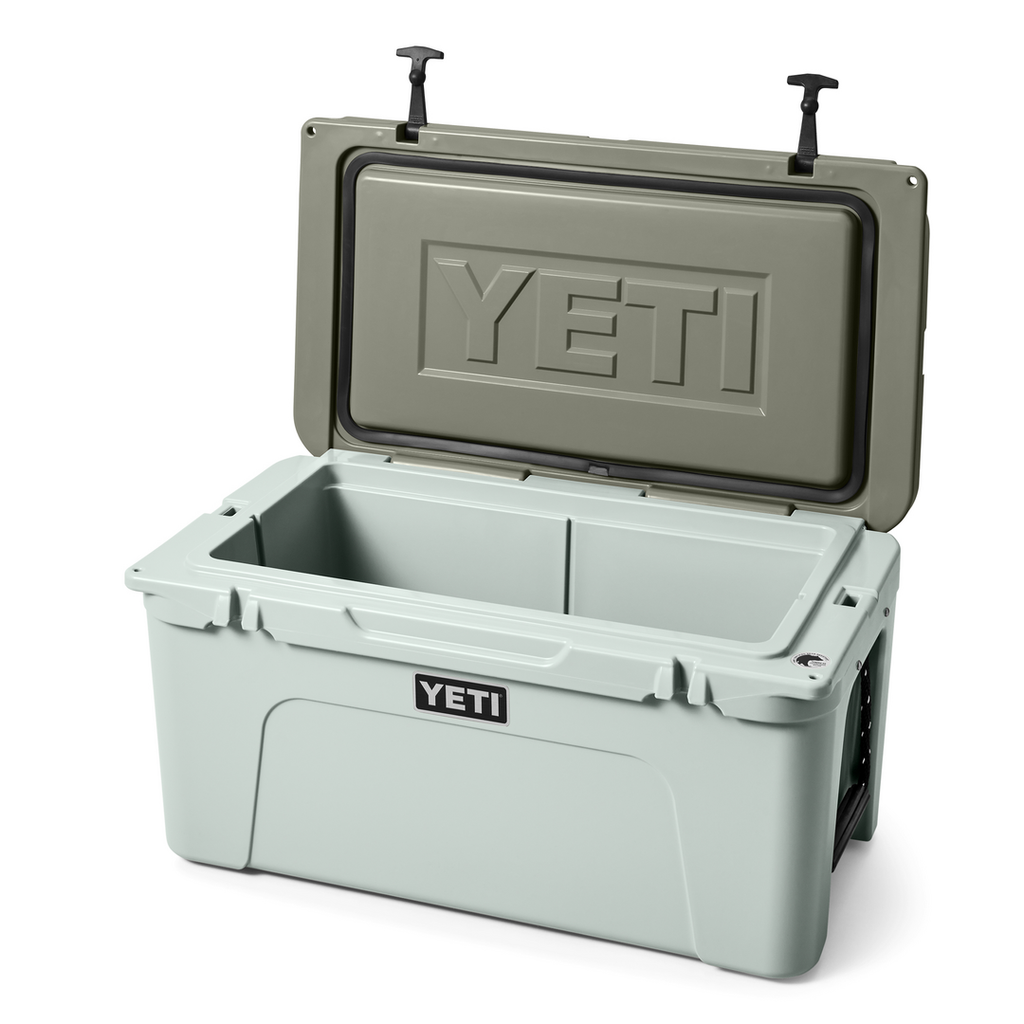 YETI TUNDRA 65 HARD COOLER
