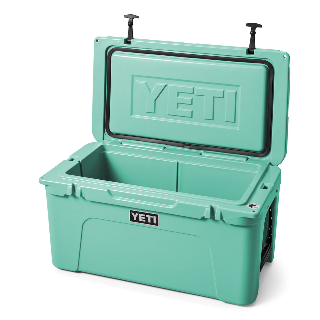 YETI TUNDRA 65 HARD COOLER