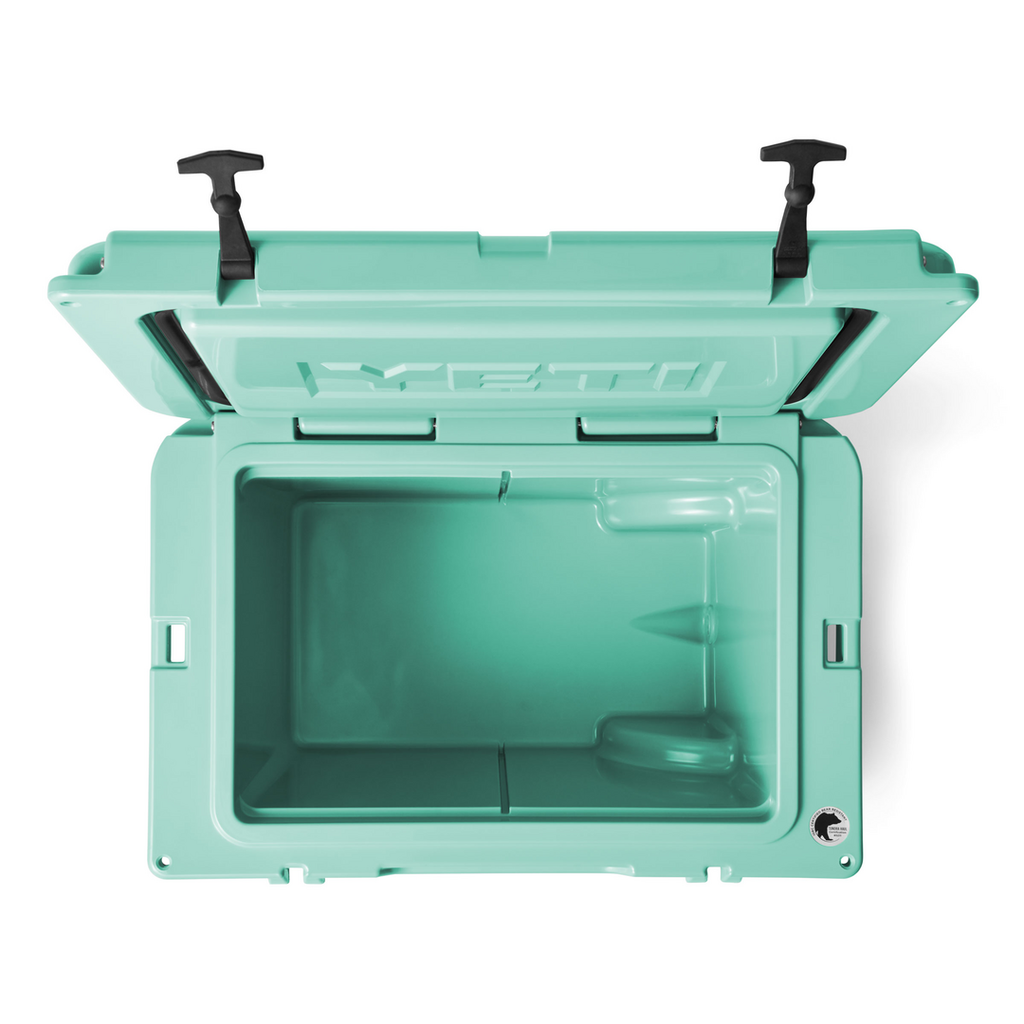 YETI TUNDRA HAUL WHEELED COOLER